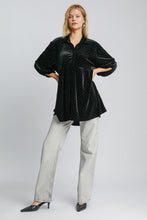 Load image into Gallery viewer, Umgee Full Size Polka Dot Button Up Half Sleeve Shirt