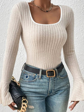 Load image into Gallery viewer, Scoop Neck Long Sleeve T-Shirt