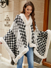 Load image into Gallery viewer, Fuzzy Checkered Long Sleeve Poncho