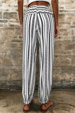 Load image into Gallery viewer, Printed Elastic Waist Pants