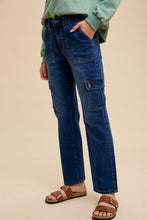 Load image into Gallery viewer, Annie Wear Straight Leg Jeans with Cargo Pockets
