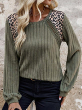 Load image into Gallery viewer, Leopard Round Neck Long Sleeve T-Shirt