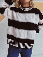 Load image into Gallery viewer, Contrast Round Neck Long Sleeve Sweater