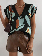 Load image into Gallery viewer, Color Block V-Neck Sweater Vest