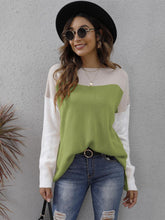 Load image into Gallery viewer, Color Block Round Neck Sweater