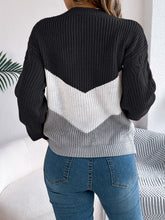 Load image into Gallery viewer, Cable-Knit Color Block Round Neck Sweater