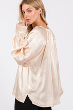Load image into Gallery viewer, SAGE + FIG Notched Long Sleeve Blouse