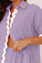 Load image into Gallery viewer, Contrast Trim Collared Neck Top and Shorts Set
