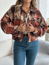 Load image into Gallery viewer, Plaid Button Up Long Sleeve Jacket