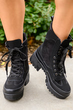 Load image into Gallery viewer, Desert Nights Lace Up Boots In Black