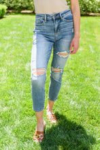 Load image into Gallery viewer, Hi-Rise Destroyed Slim Fit Jeans
