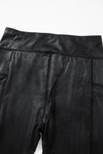 Load image into Gallery viewer, Pocketed V-Cut Waist Leggings