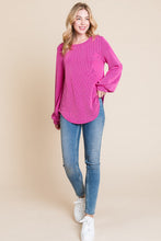 Load image into Gallery viewer, BOMBOM Long Sleeve Curved Hem Ribbed T-Shirt