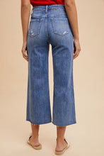 Load image into Gallery viewer, Annie Wear High Rise Wide Leg Jeans