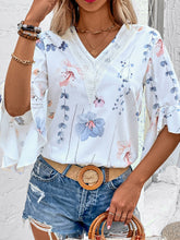 Load image into Gallery viewer, Ruffled Printed V-Neck Half Sleeve Blouse