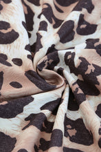 Load image into Gallery viewer, Plus Size Leopard Round Neck Blouse