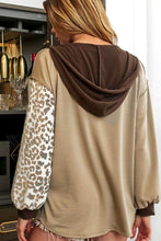 Load image into Gallery viewer, Leopard Drawstring Chest Pocket Hoodie