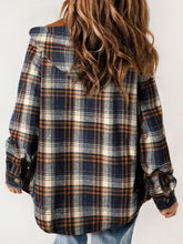 Load image into Gallery viewer, Plaid Snap Down Plush Hooded Jacket