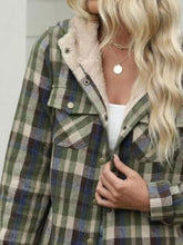Load image into Gallery viewer, Plaid Snap Down Plush Hooded Jacket