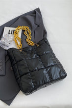 Load image into Gallery viewer, Bubble Texture Chain Handbag