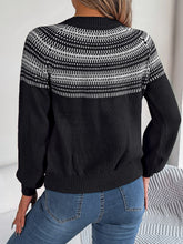 Load image into Gallery viewer, Contrast Round Neck Long Sleeve Sweater