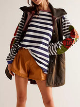 Load image into Gallery viewer, Striped Round Neck Long Sleeve Sweatshirt