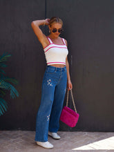 Load image into Gallery viewer, Embroidered Straight Jeans with Pockets