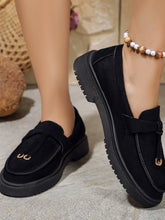 Load image into Gallery viewer, Round Toe Flat Slip-Ons