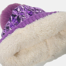 Load image into Gallery viewer, Thermal Knit Hat with Pompom