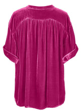Load image into Gallery viewer, Ruched Round Neck Short Sleeve Shirt