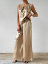 Load image into Gallery viewer, Round Neck Sleeveless Top and Pants Set