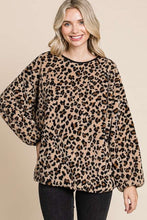 Load image into Gallery viewer, Culture Code Leopard Faux Fur Round Neck Top