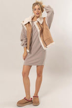 Load image into Gallery viewer, HYFVE Fur-Contrast Zip Up Suede Vest