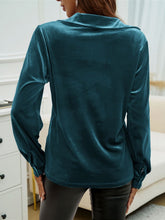 Load image into Gallery viewer, Devine Pocketed Collared Neck Long Sleeve Shirt