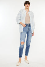 Load image into Gallery viewer, Kancan High Rise Distressed Mom Jeans