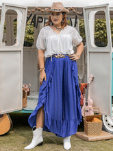 Load image into Gallery viewer, Plus Size Tie Neck Short Sleeve Blouse