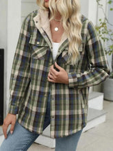 Load image into Gallery viewer, Plaid Snap Down Plush Hooded Jacket