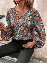 Load image into Gallery viewer, Printed V-Neck Balloon Sleeve Blouse