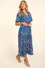 Load image into Gallery viewer, Haptics Printed Notched Short Sleeve Dress with Pockets