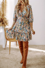 Load image into Gallery viewer, Printed V-Neck Half Sleeve Dress