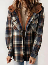 Load image into Gallery viewer, Plaid Snap Down Plush Hooded Jacket