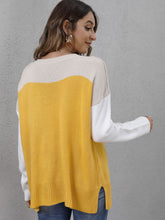 Load image into Gallery viewer, Color Block Round Neck Sweater