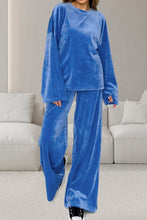 Load image into Gallery viewer, Buttery-Soft Round Neck Long Sleeve Top and Drawstring Pants Set