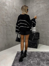 Load image into Gallery viewer, Contrast Round Neck Long Sleeve Sweater
