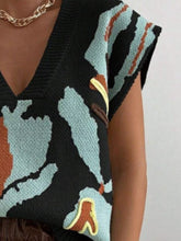 Load image into Gallery viewer, Color Block V-Neck Sweater Vest