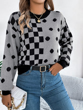 Load image into Gallery viewer, Plaid Round Neck Long Sleeve Sweater
