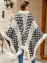 Load image into Gallery viewer, Fuzzy Checkered Long Sleeve Poncho