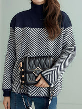 Load image into Gallery viewer, Contrast Turtleneck Long Sleeve Sweater