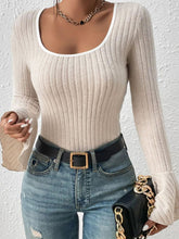 Load image into Gallery viewer, Scoop Neck Long Sleeve T-Shirt