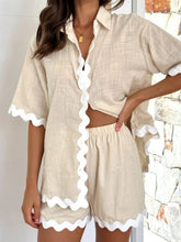 Load image into Gallery viewer, Contrast Trim Half Sleeve Top and Shorts Set